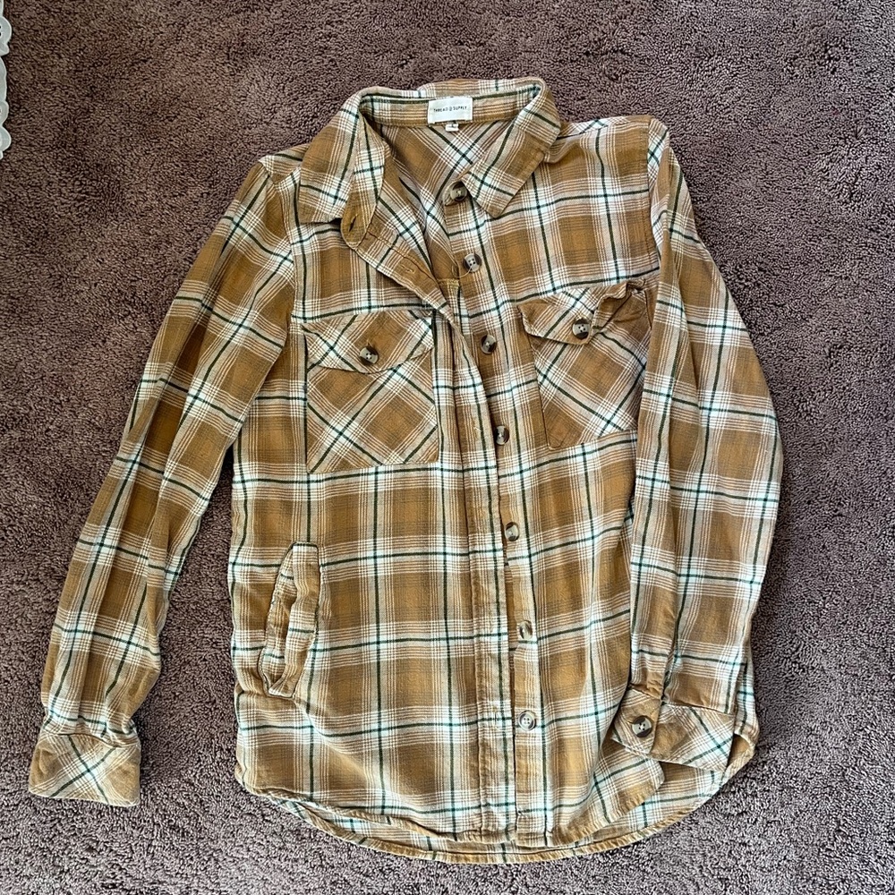Thread supply brown/mustard plaid flannel